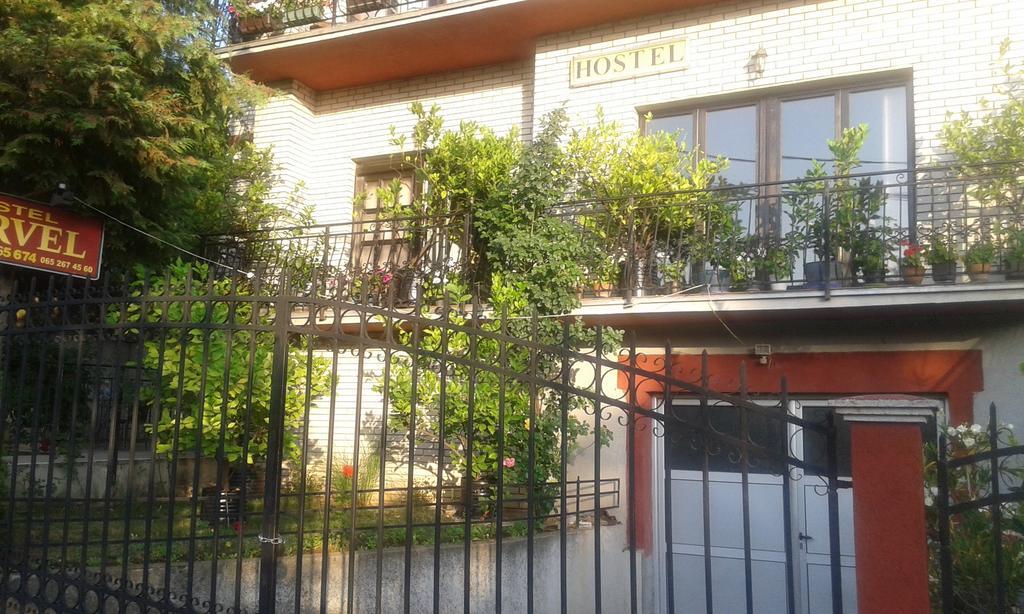 Hostel Marvel Ni Buitenkant foto